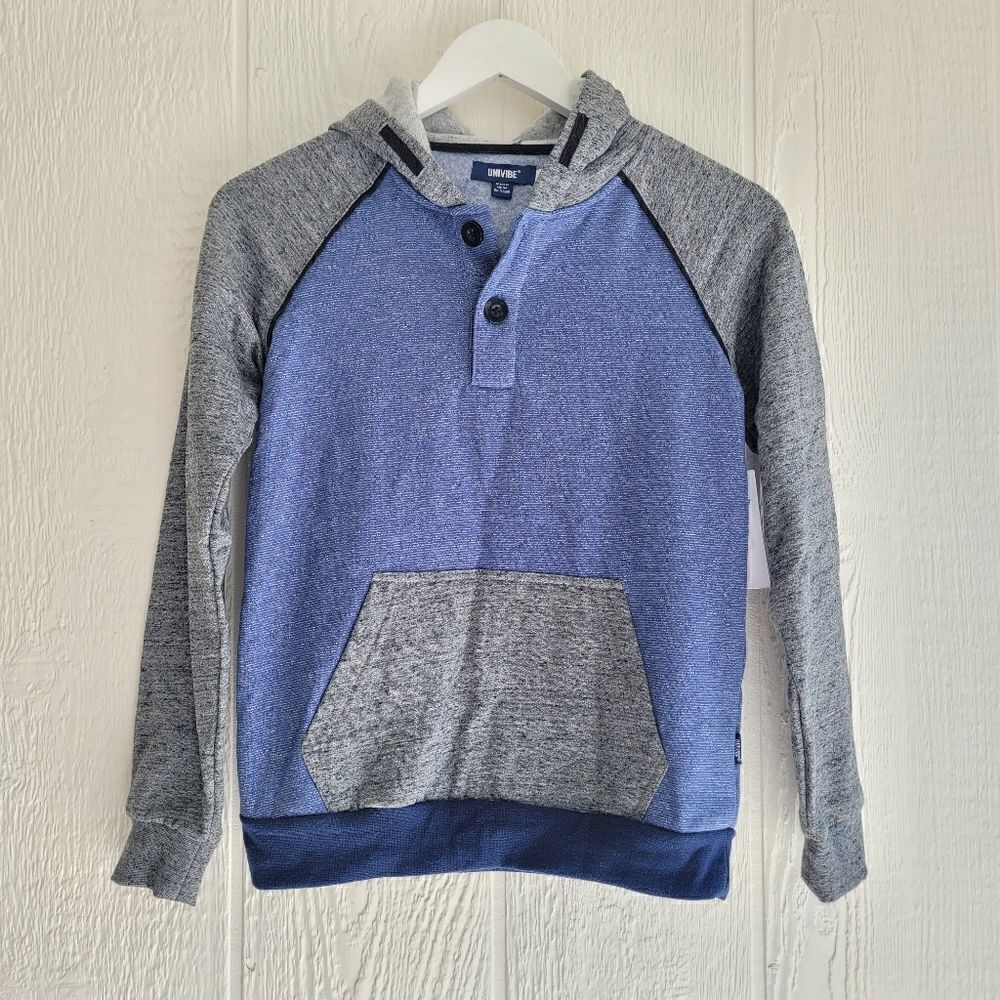 NWT univibe boys blue Pullover sweater